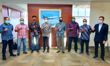 Gandeng Garuda Indonesia, Mandalika Racing Team Indonesia Ikut Promosikan Wisata