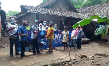Yamaha Ajak Komunitas MAXI Berbagi ke Korban Banjir