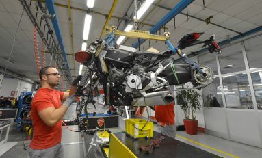 Pesanan Membludak, Pabrik Ducati Kembali Buka